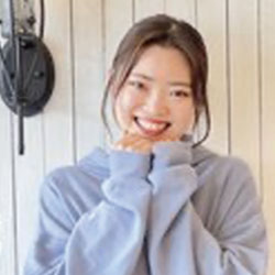 stylist　土岐 玲奈