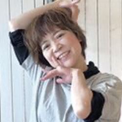 top stylist　井上 布三江